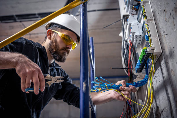Best Emergency Electrical Repair  in Harlowton, MT